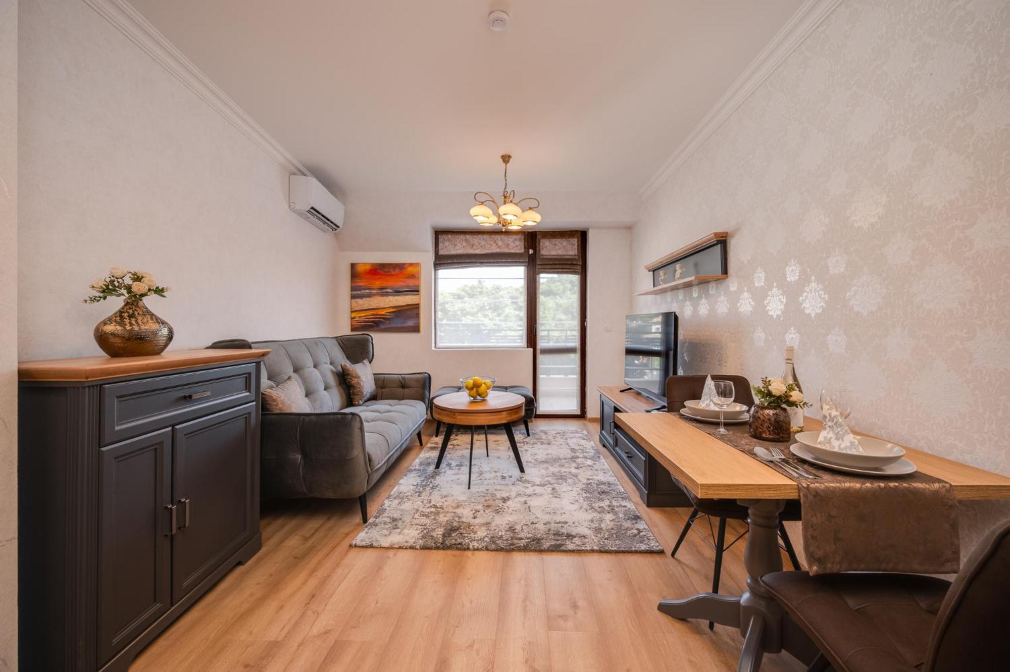 Prestige Central Apartments ヴァルナ エクステリア 写真