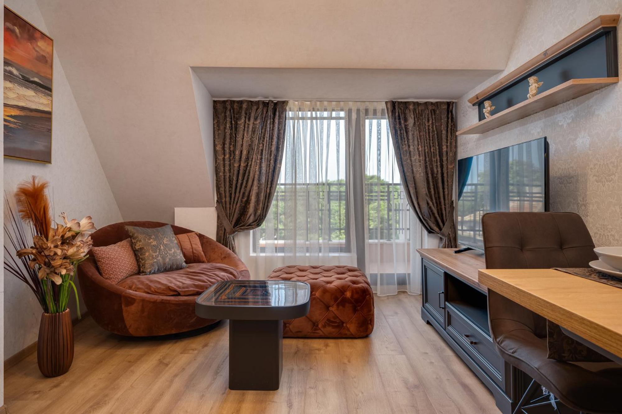 Prestige Central Apartments ヴァルナ エクステリア 写真