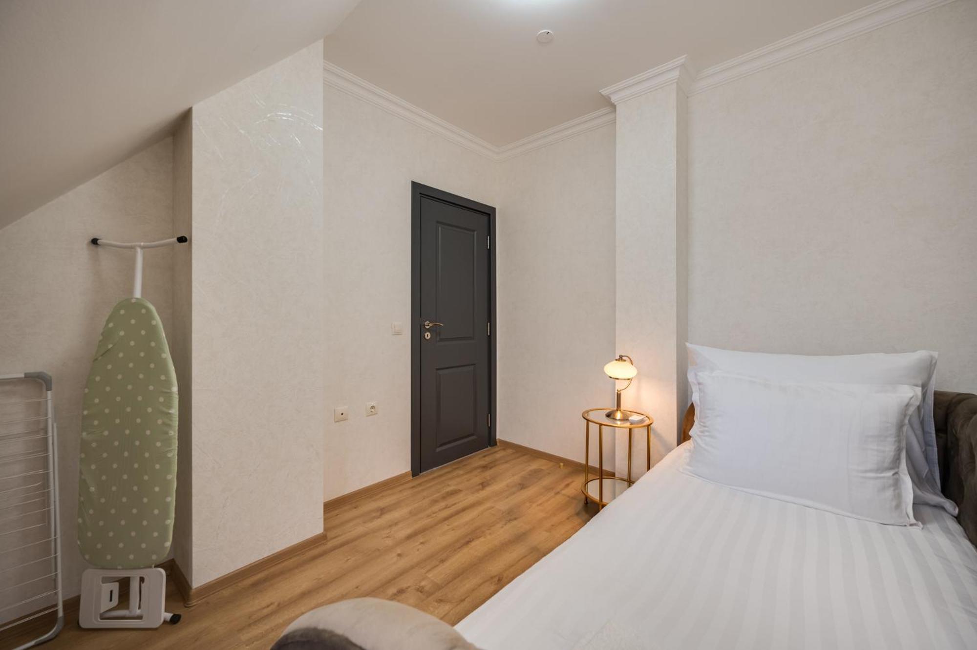 Prestige Central Apartments ヴァルナ エクステリア 写真