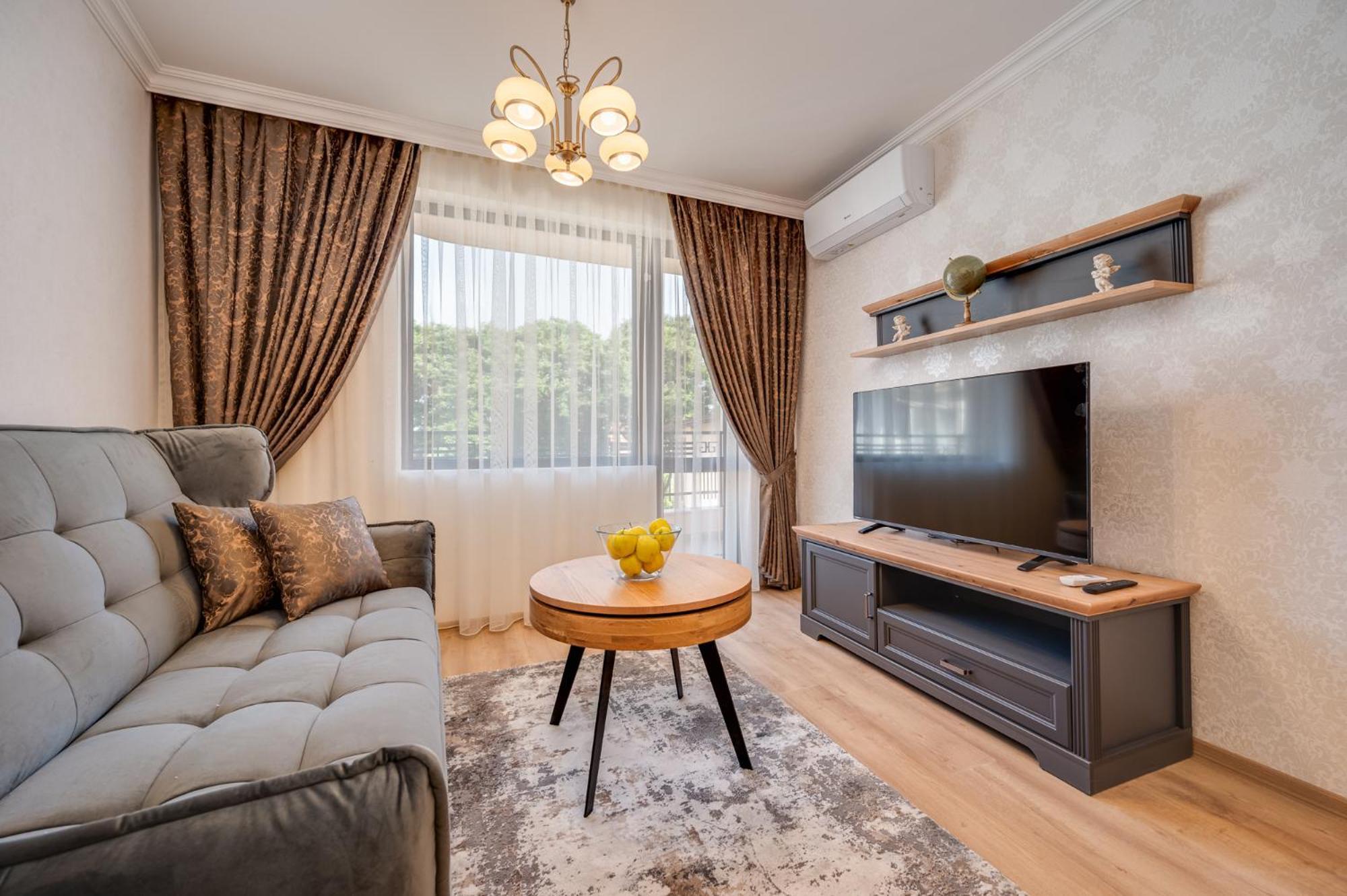 Prestige Central Apartments ヴァルナ エクステリア 写真