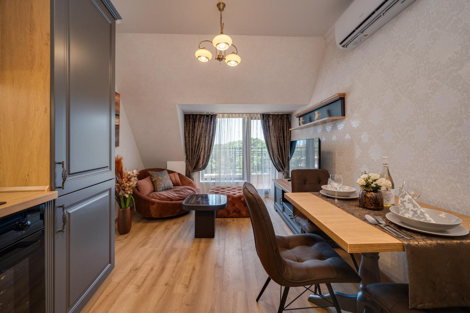 Prestige Central Apartments ヴァルナ エクステリア 写真