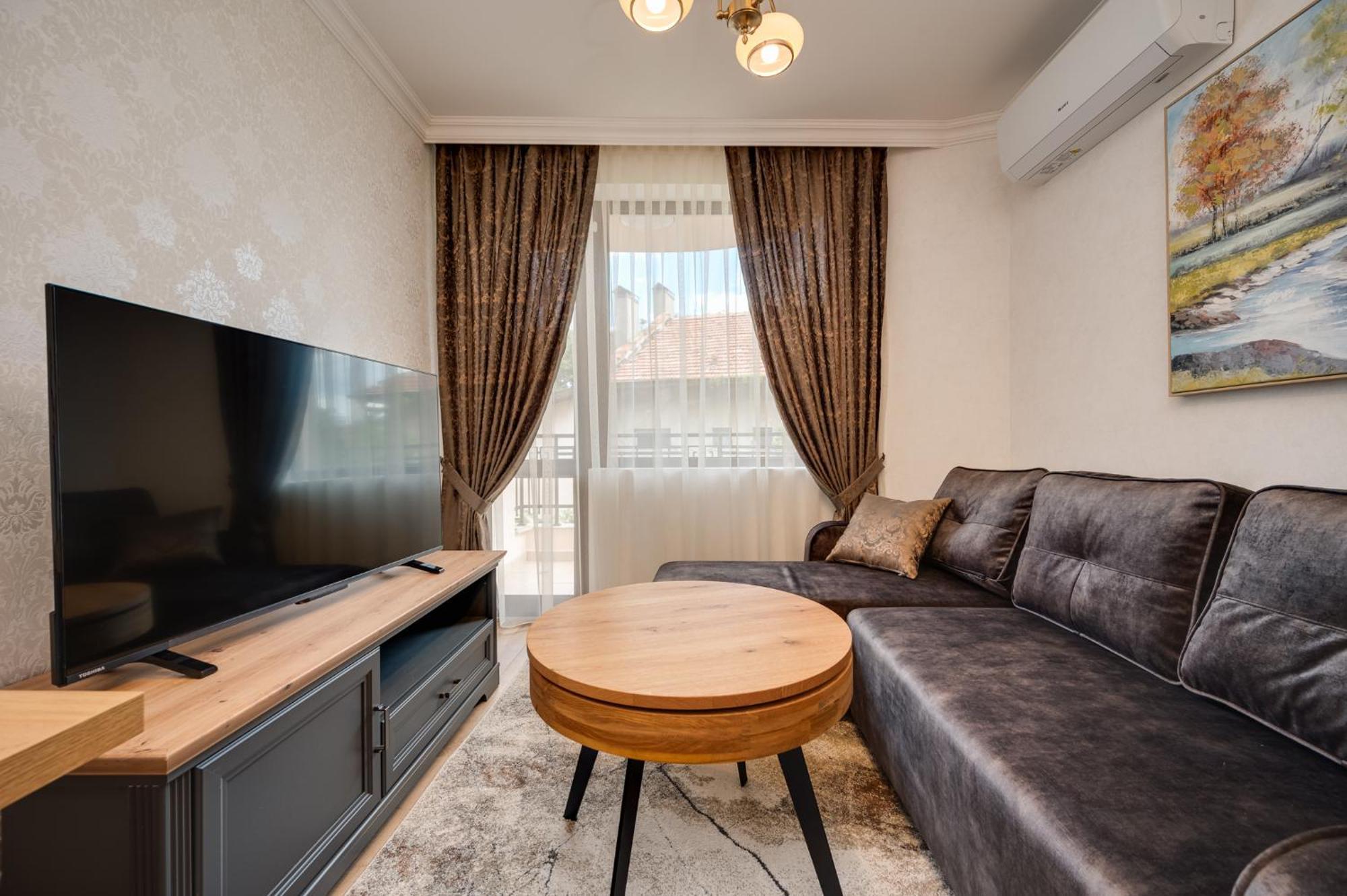 Prestige Central Apartments ヴァルナ エクステリア 写真