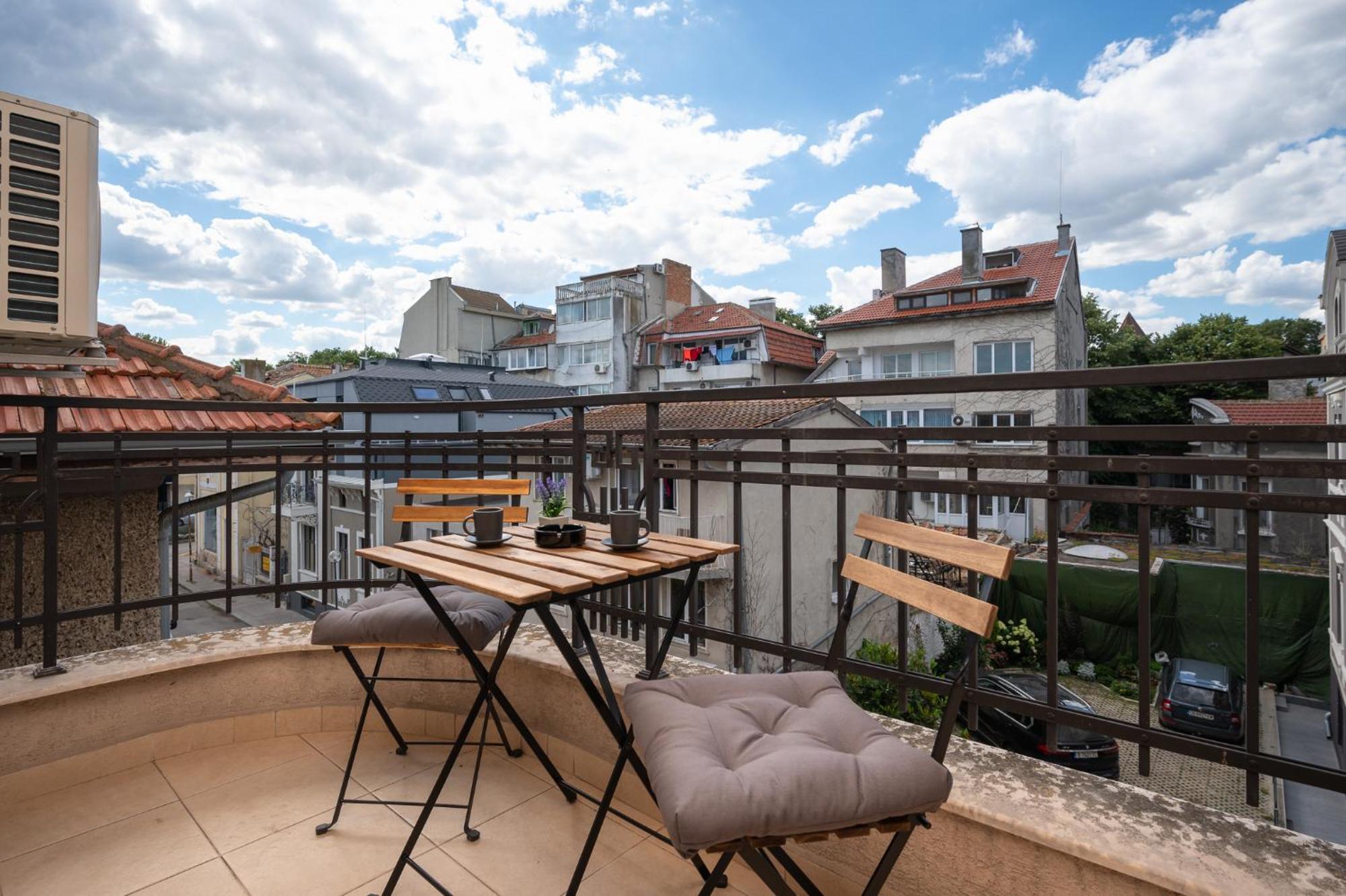 Prestige Central Apartments ヴァルナ エクステリア 写真